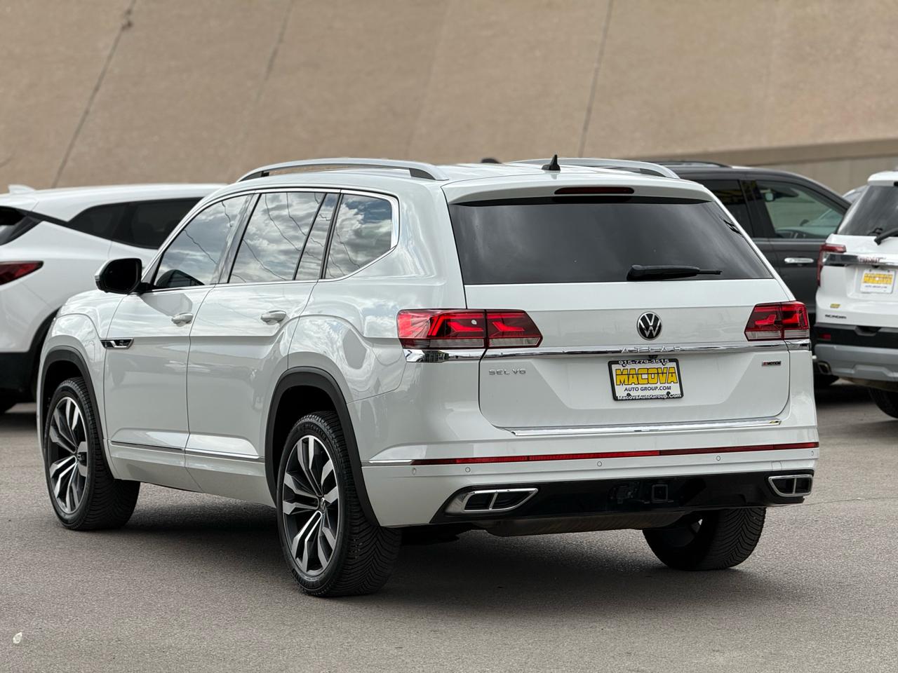 Volkswagen Atlas 2021.5 3.6L V6 SEL Premium R-Line 4MOTION 2021