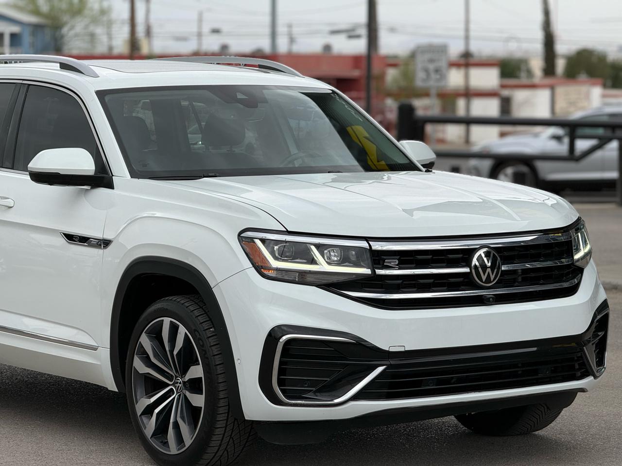 Volkswagen Atlas 2021.5 3.6L V6 SEL Premium R-Line 4MOTION 2021