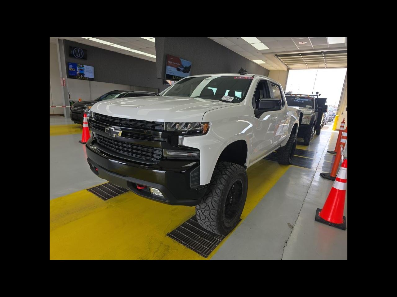 Chevrolet Silverado 1500 2WD Crew Cab 147" RST 2020