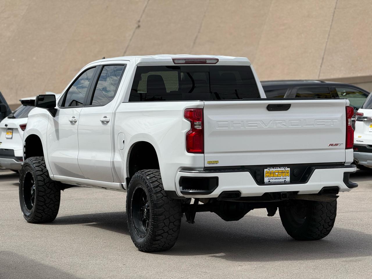 Chevrolet Silverado 1500 2WD Crew Cab 147" RST 2020