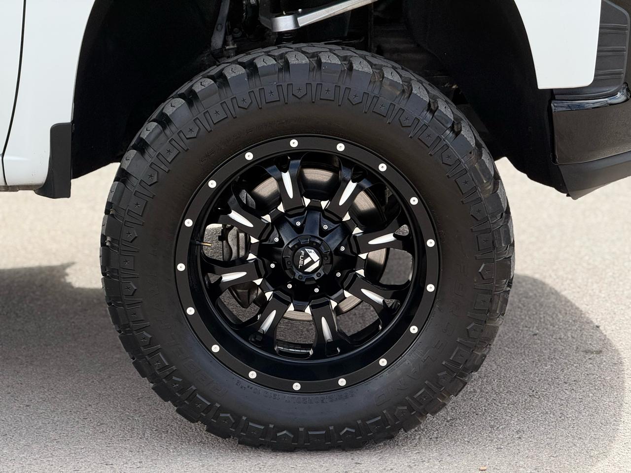 Chevrolet Silverado 1500 2WD Crew Cab 147" RST 2020