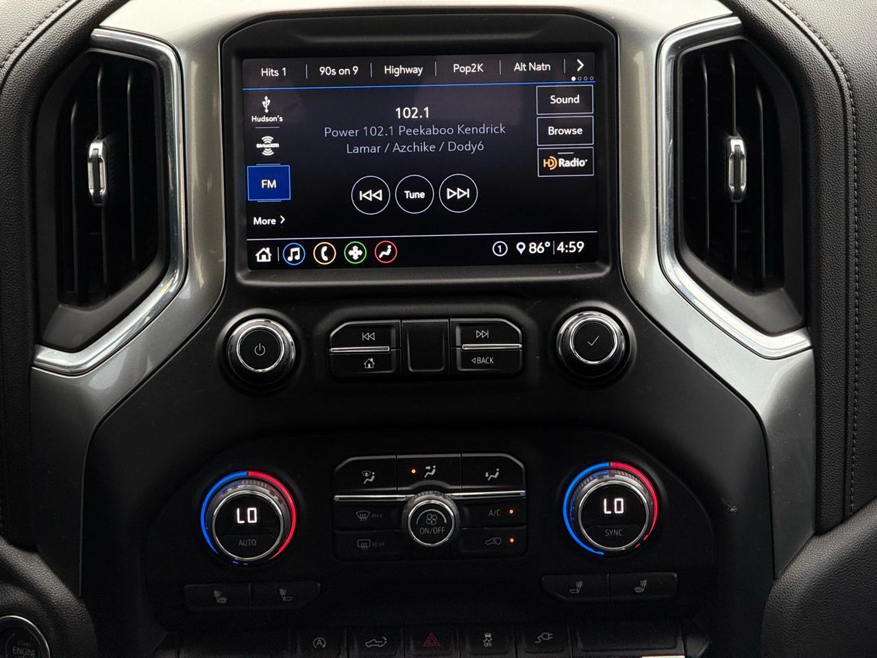 Chevrolet Silverado 1500 2WD Crew Cab 147" RST 2020