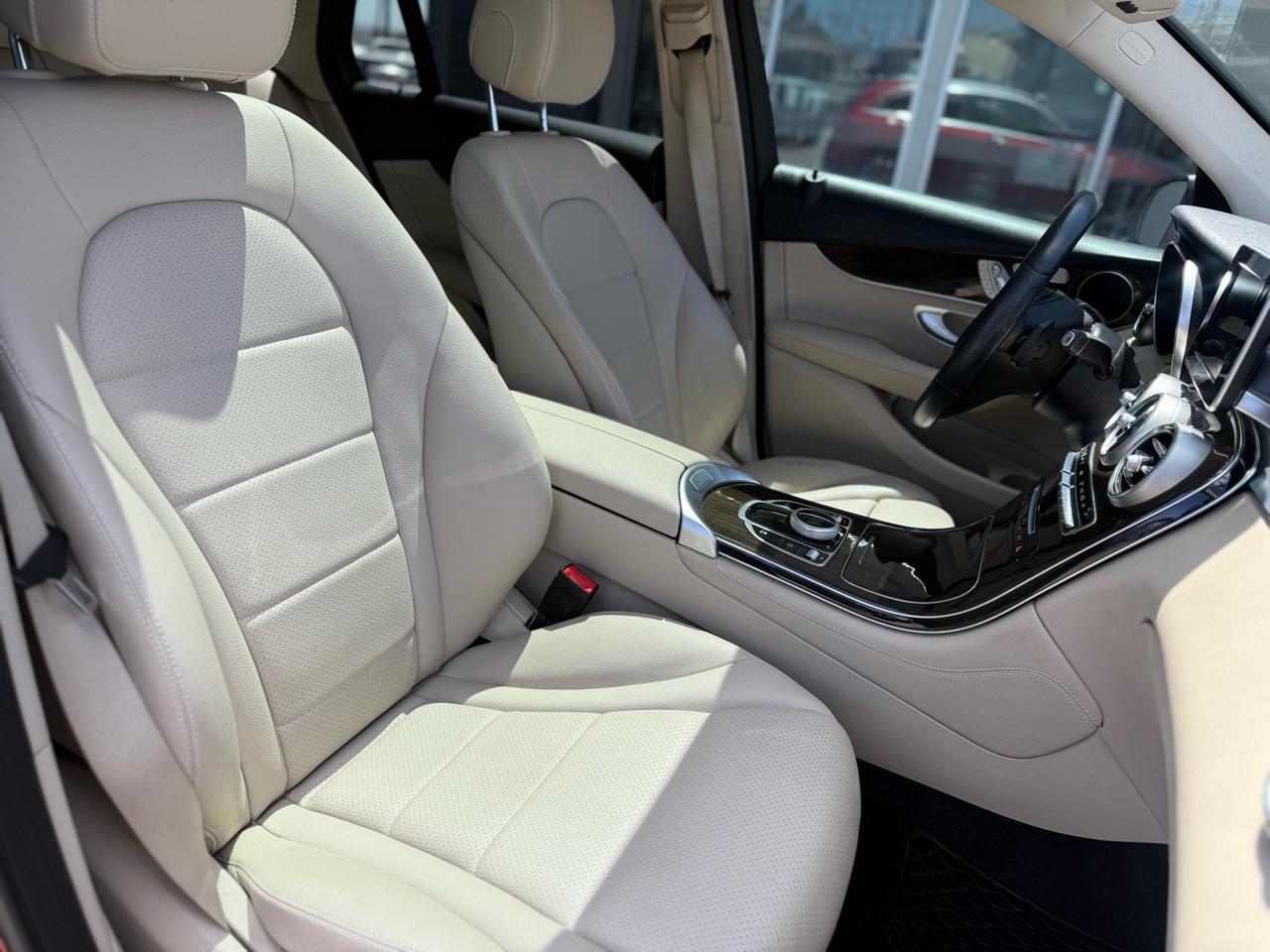 Mercedes-Benz GLC GLC 300 SUV 2019