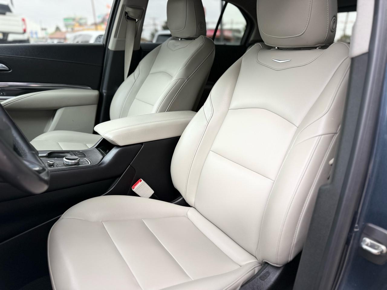 Cadillac XT4 FWD 4dr Luxury 2019