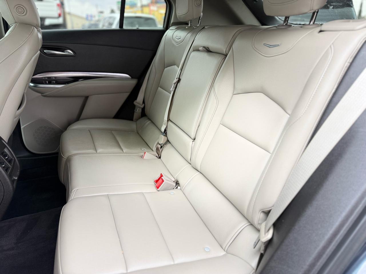 Cadillac XT4 FWD 4dr Luxury 2019