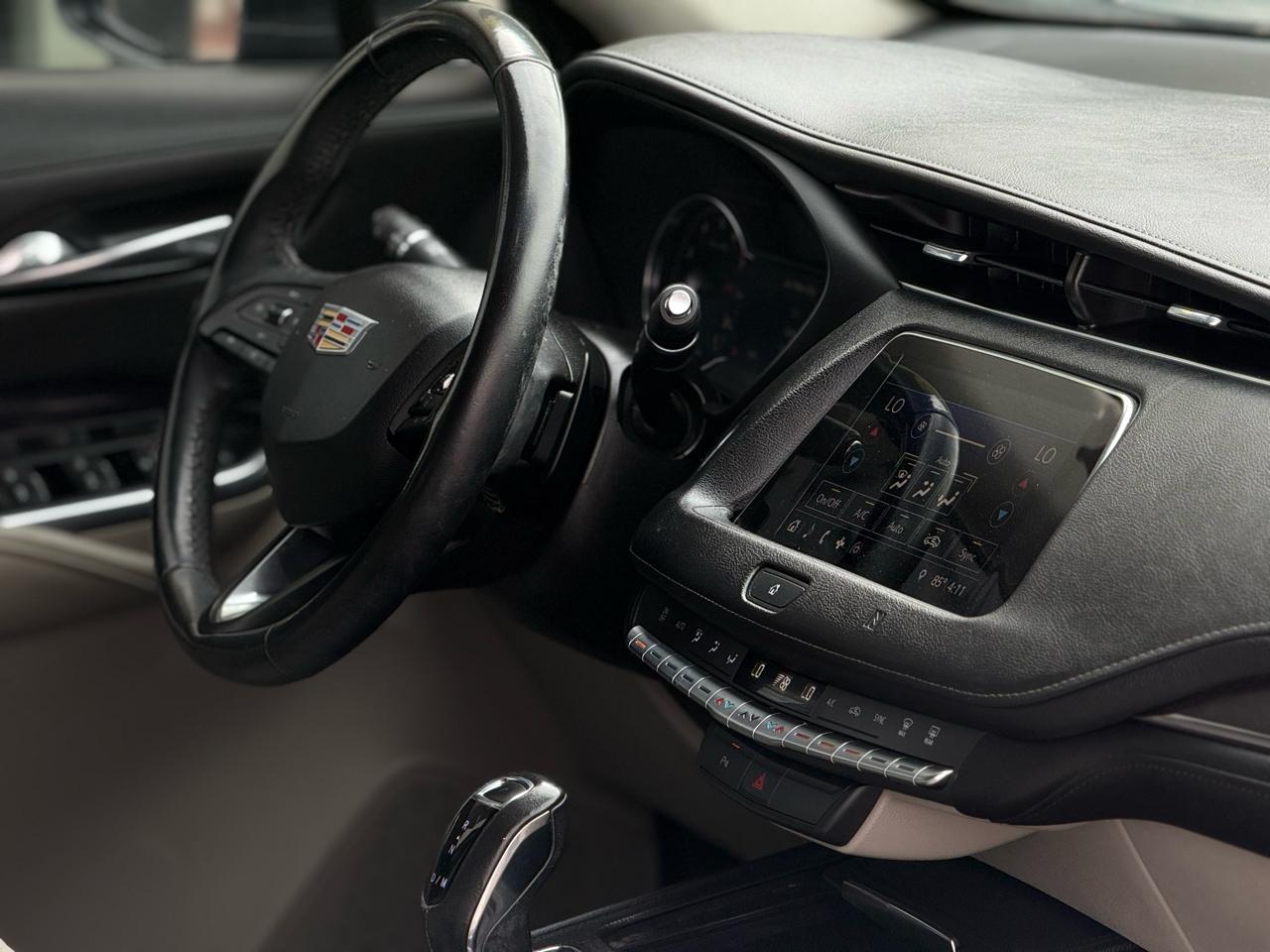 Cadillac XT4 FWD 4dr Luxury 2019