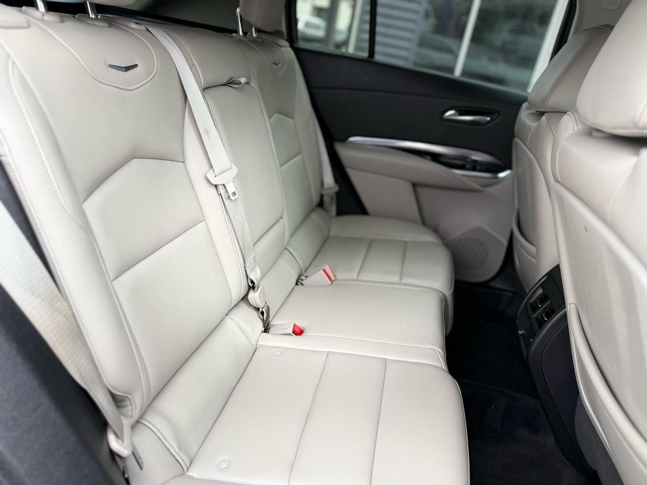Cadillac XT4 FWD 4dr Luxury 2019