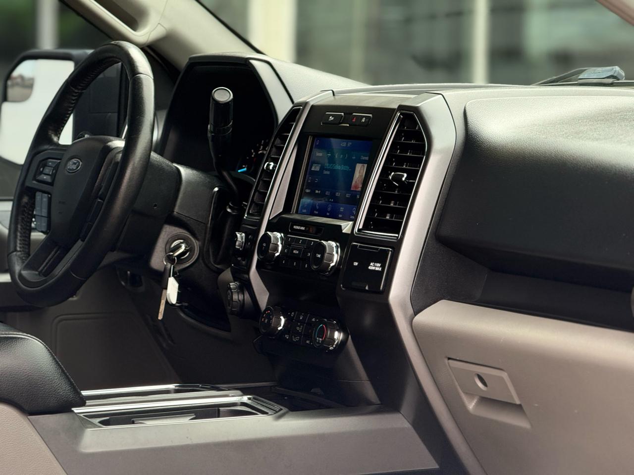 Ford F-150 XLT 2WD SuperCrew 5.5' Box 2019