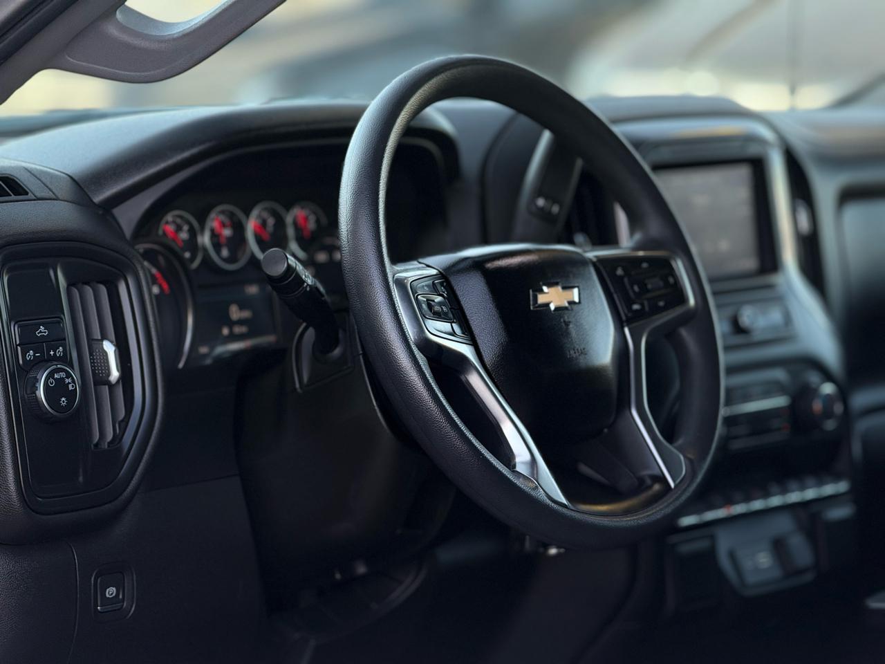 Chevrolet Silverado 1500 LTD 2WD Crew Cab 147" Custom 2022