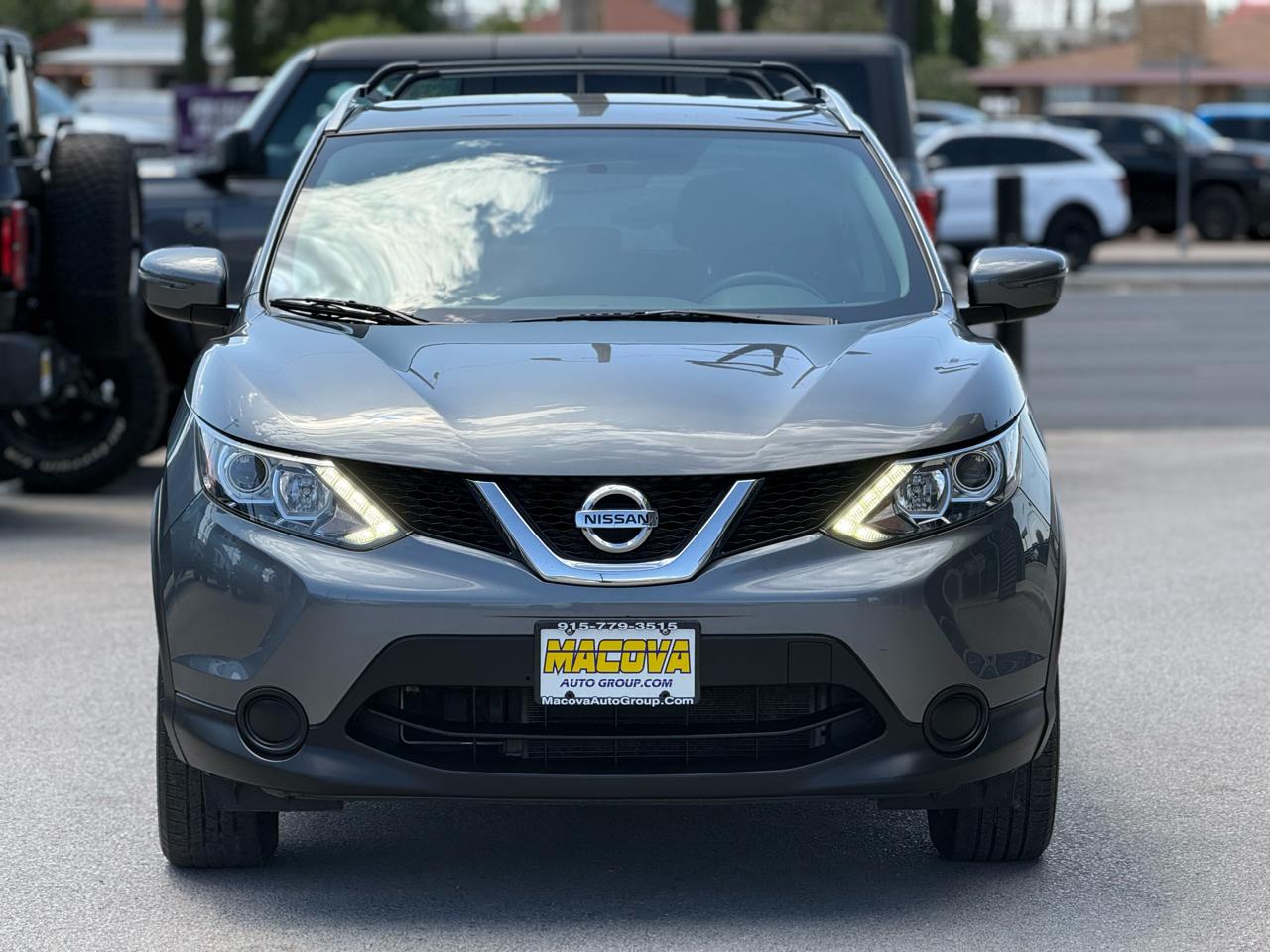 Nissan Rogue Sport FWD SV 2017