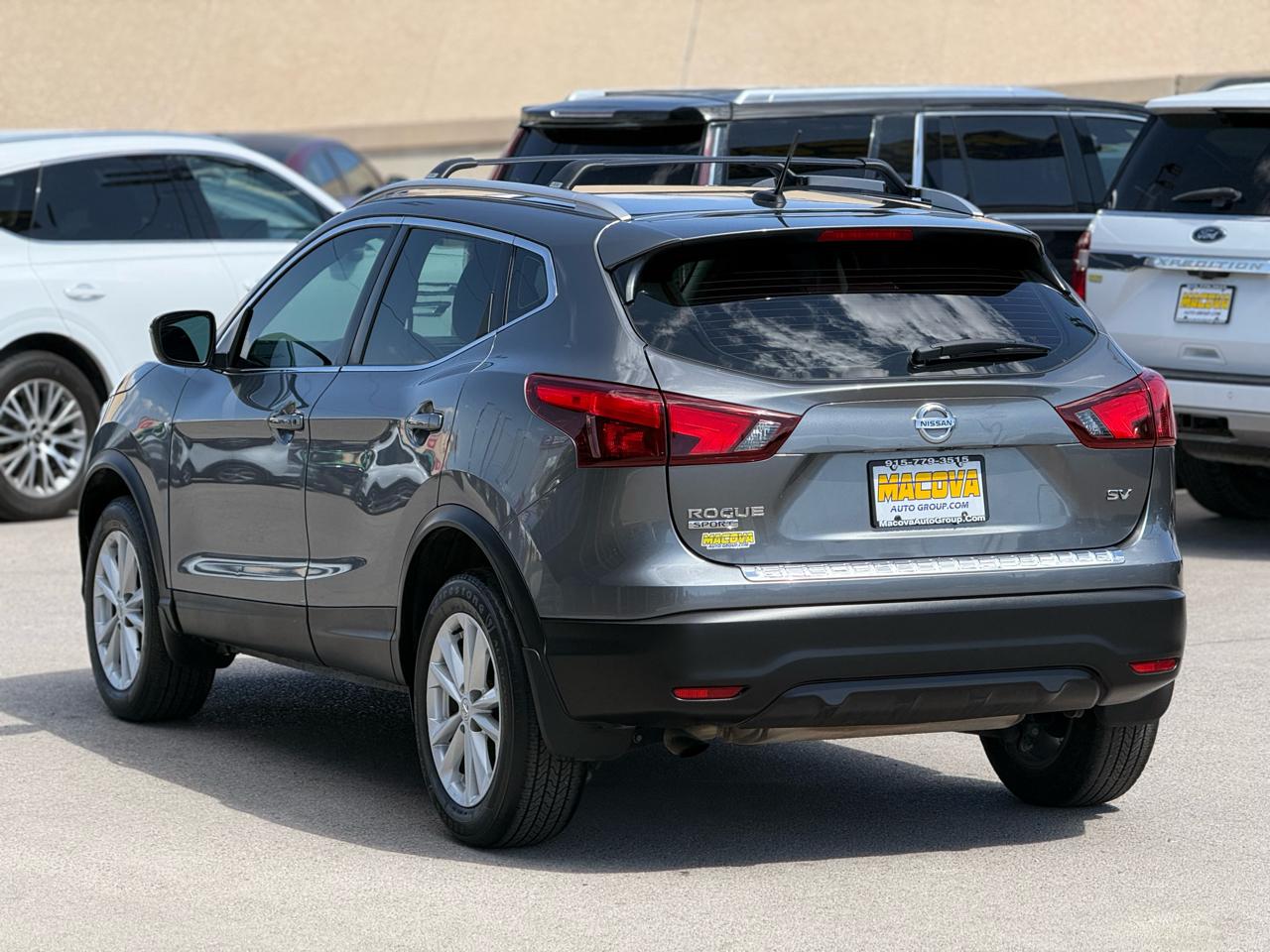 Nissan Rogue Sport FWD SV 2017