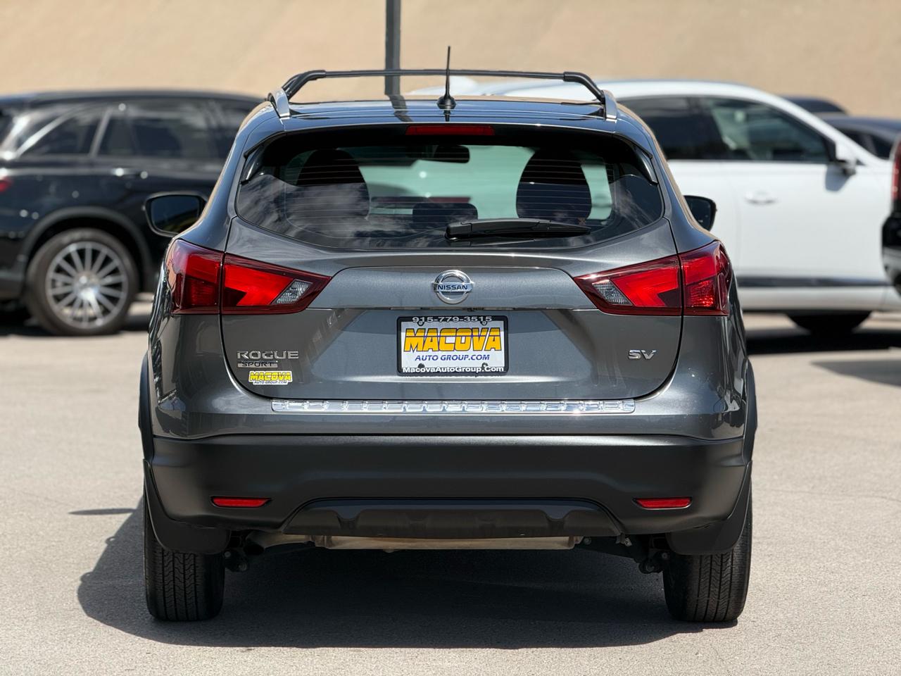 Nissan Rogue Sport FWD SV 2017