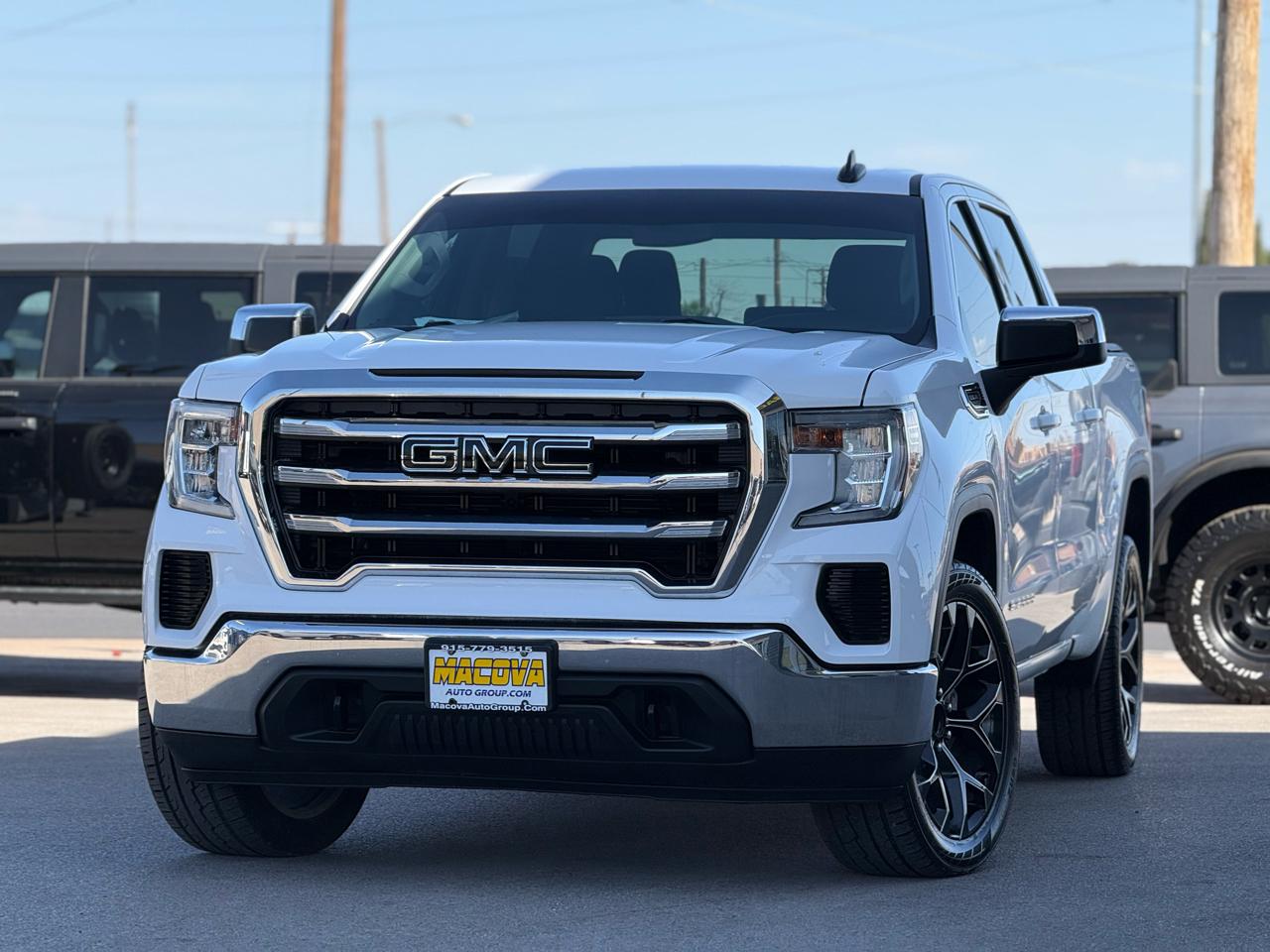 GMC Sierra 1500 4WD Crew Cab 147" SLE 2020