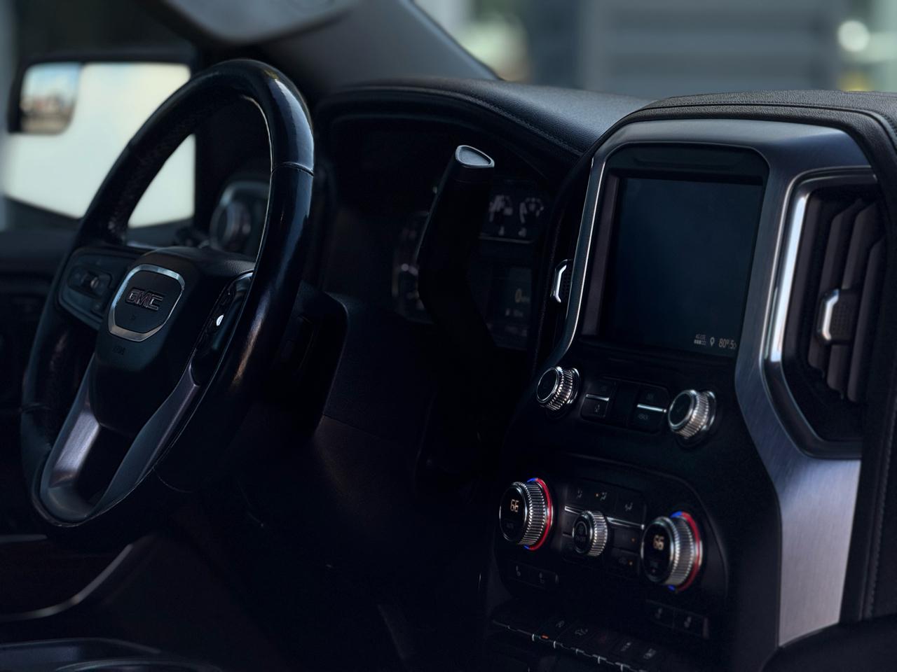 GMC Sierra 1500 4WD Crew Cab 147" SLE 2020