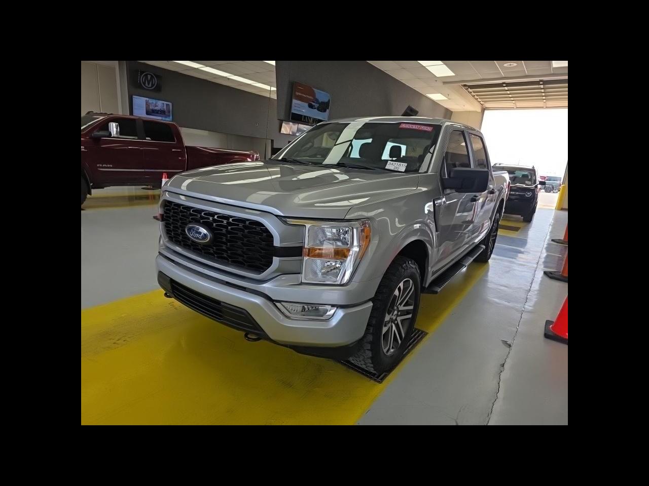 Ford F-150 XL 4WD SuperCrew 5.5' Box 2022