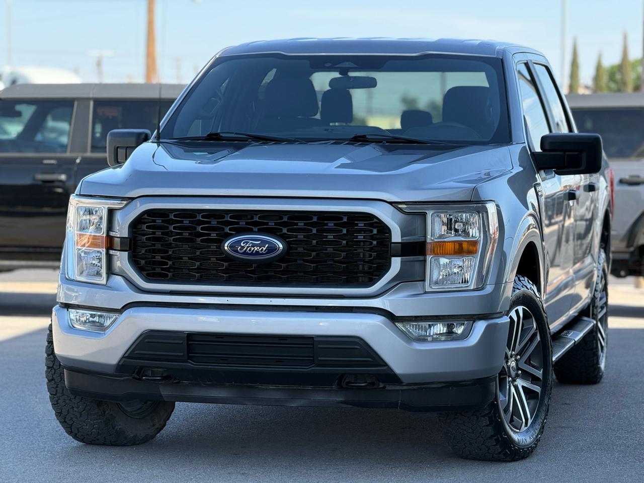 Ford F-150 XL 4WD SuperCrew 5.5' Box 2022