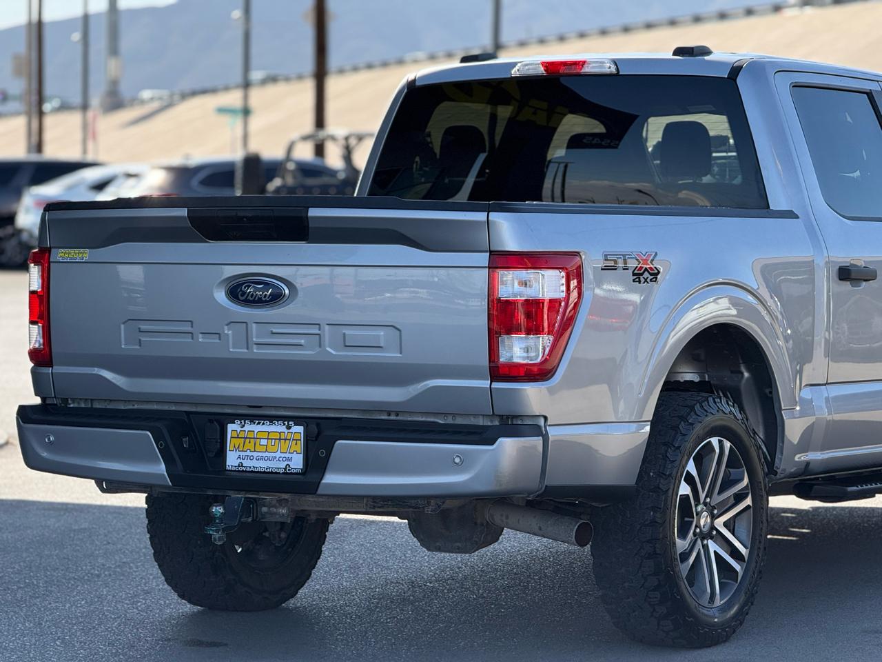 Ford F-150 XL 4WD SuperCrew 5.5' Box 2022