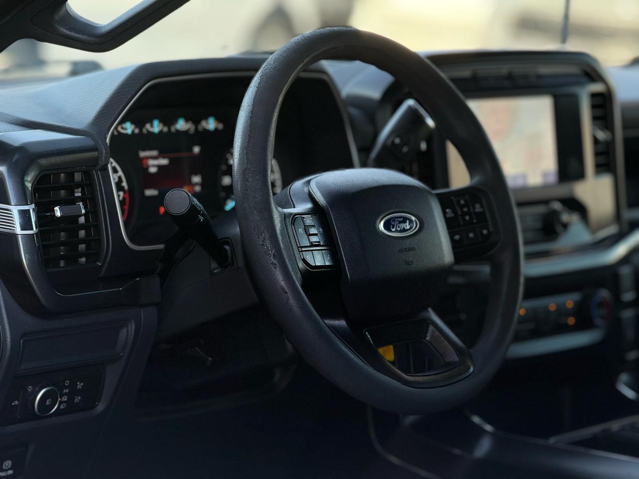 Ford F-150 XL 4WD SuperCrew 5.5' Box 2022