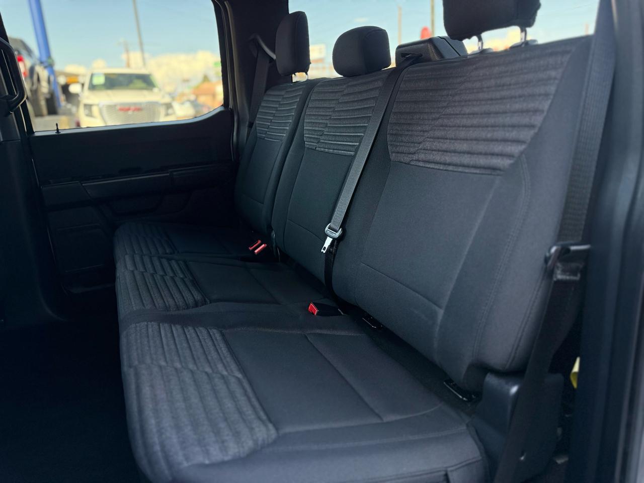 Ford F-150 XL 4WD SuperCrew 5.5' Box 2022