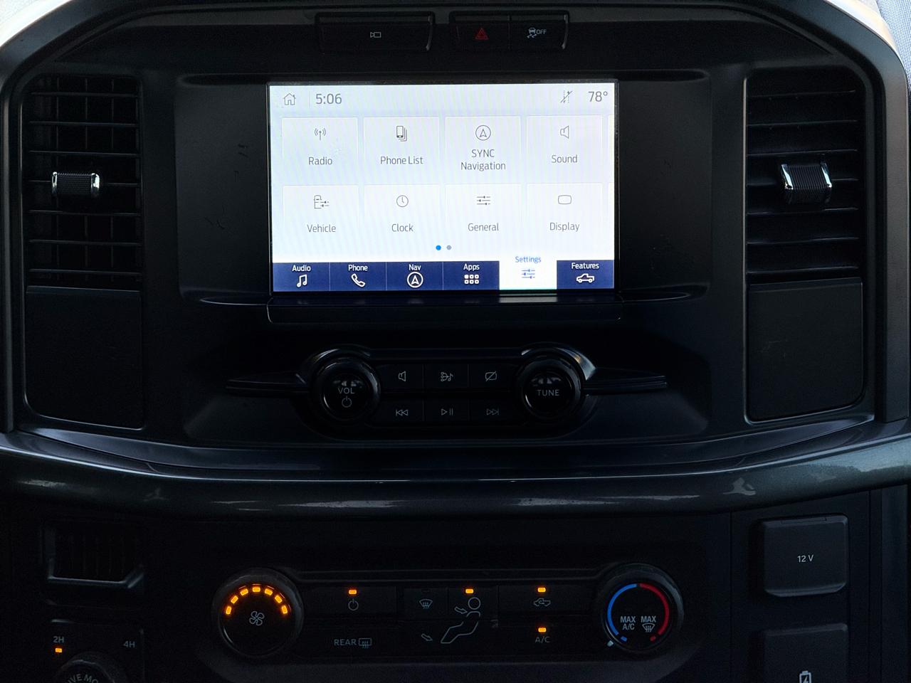 Ford F-150 XL 4WD SuperCrew 5.5' Box 2022