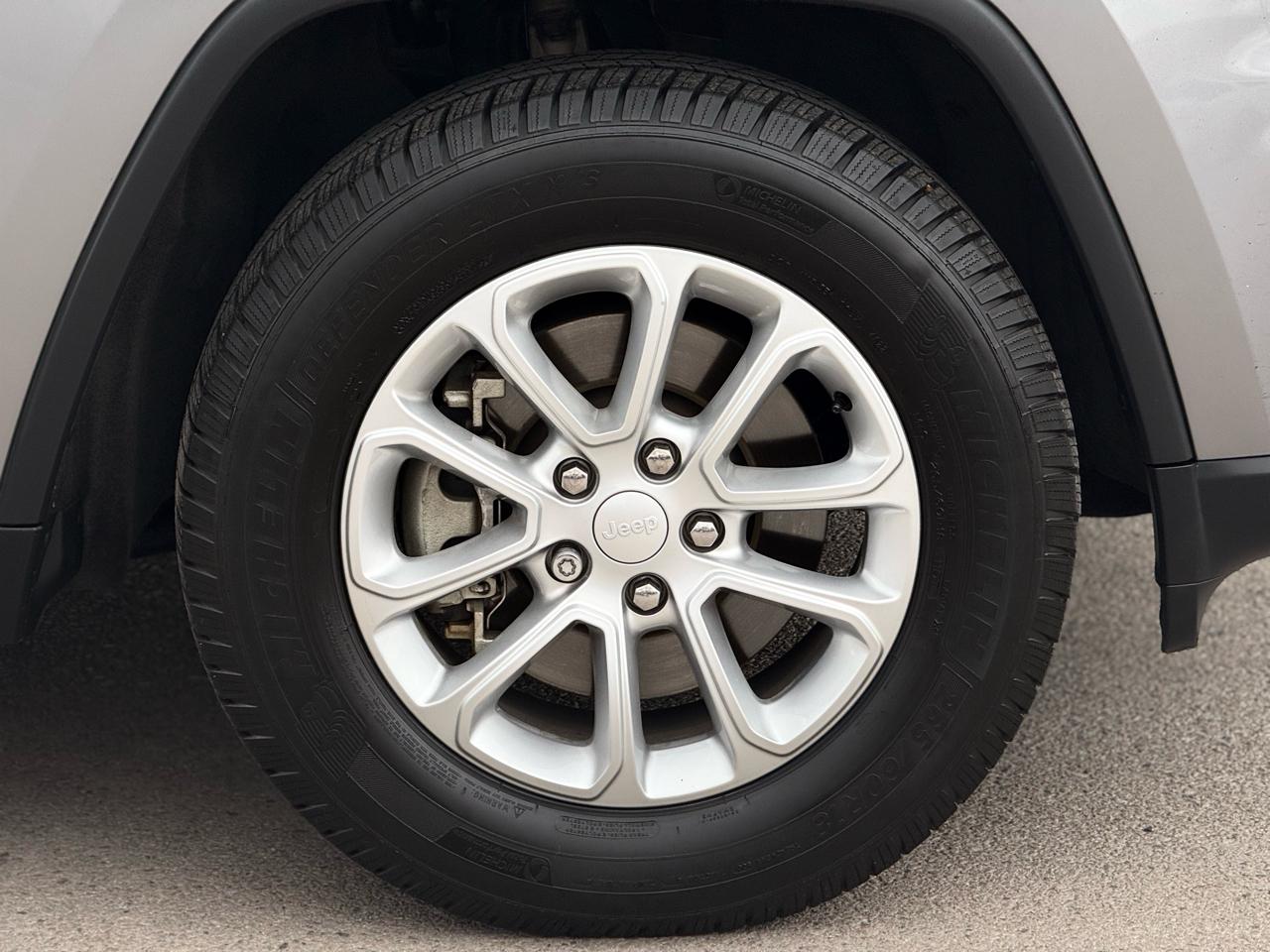 Jeep Grand Cherokee Laredo E 4x2 2021