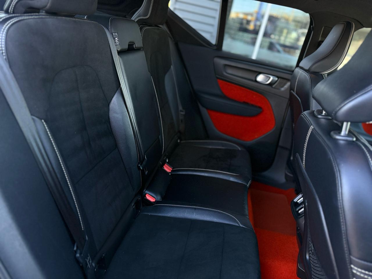 Volvo XC40 T5 AWD R-Design 2021