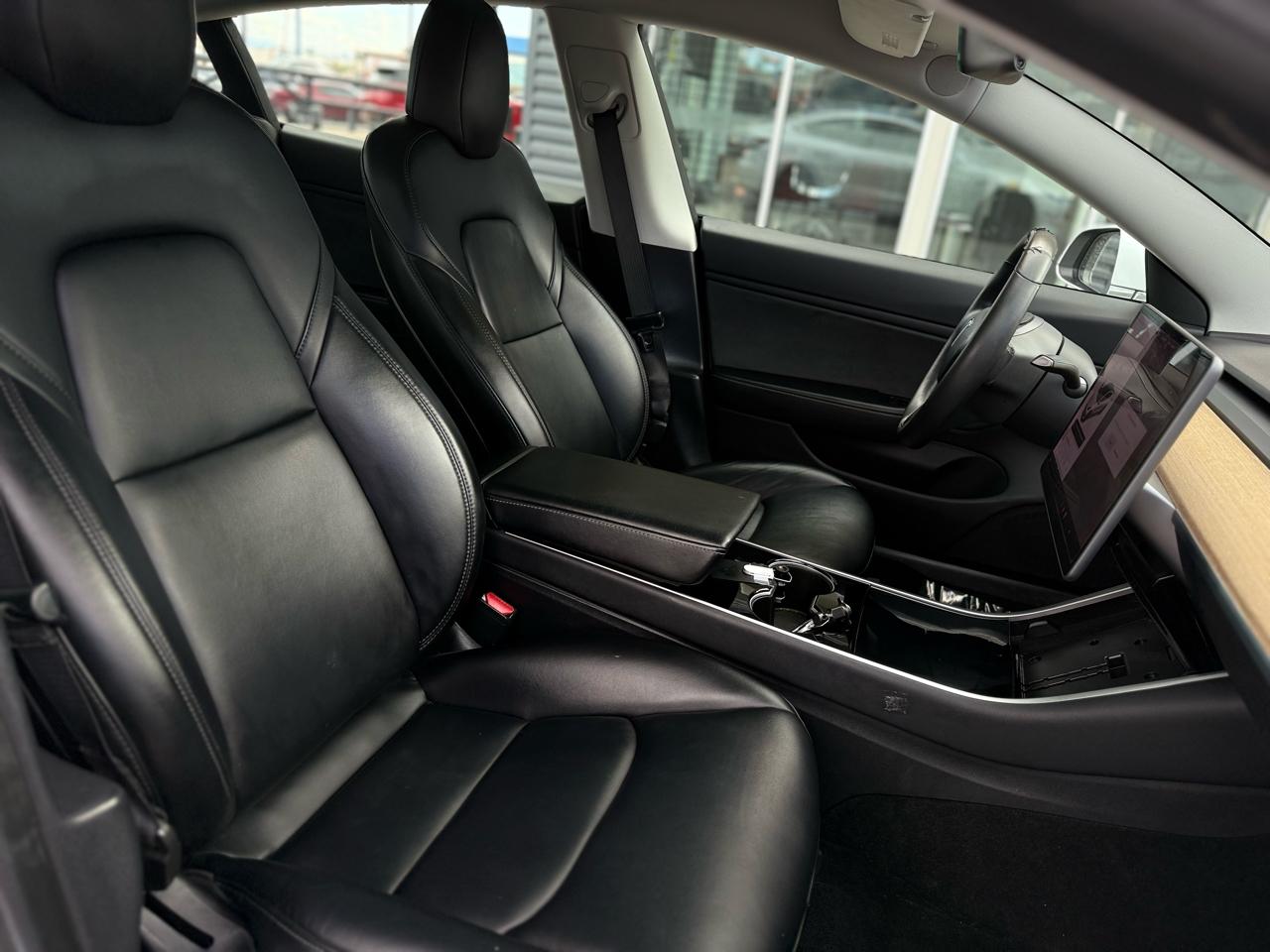 Tesla Model 3 Mid Range RWD *Ltd Avail* 2019
