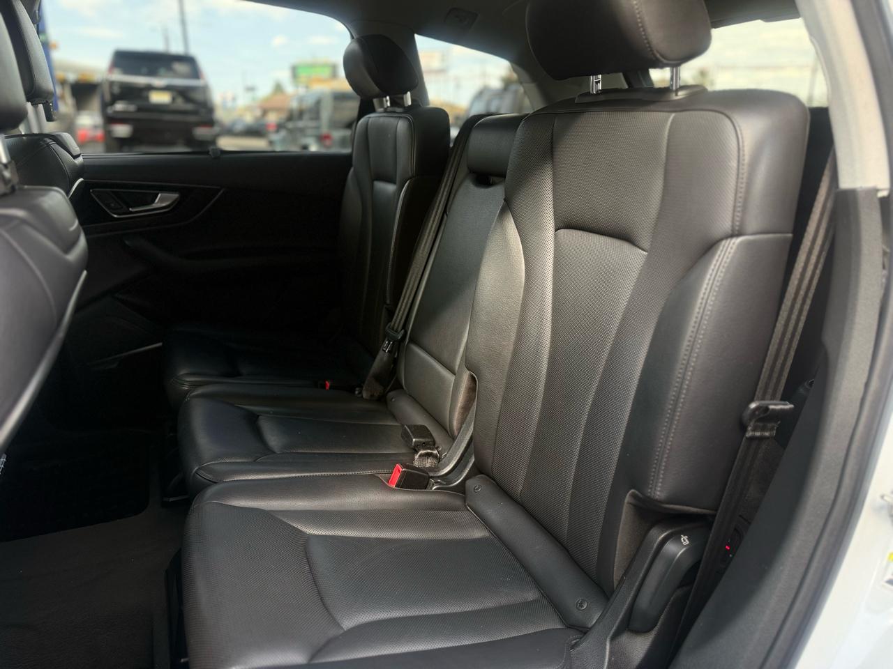 Audi Q7 SE Premium Plus 55 TFSI quattro 2019