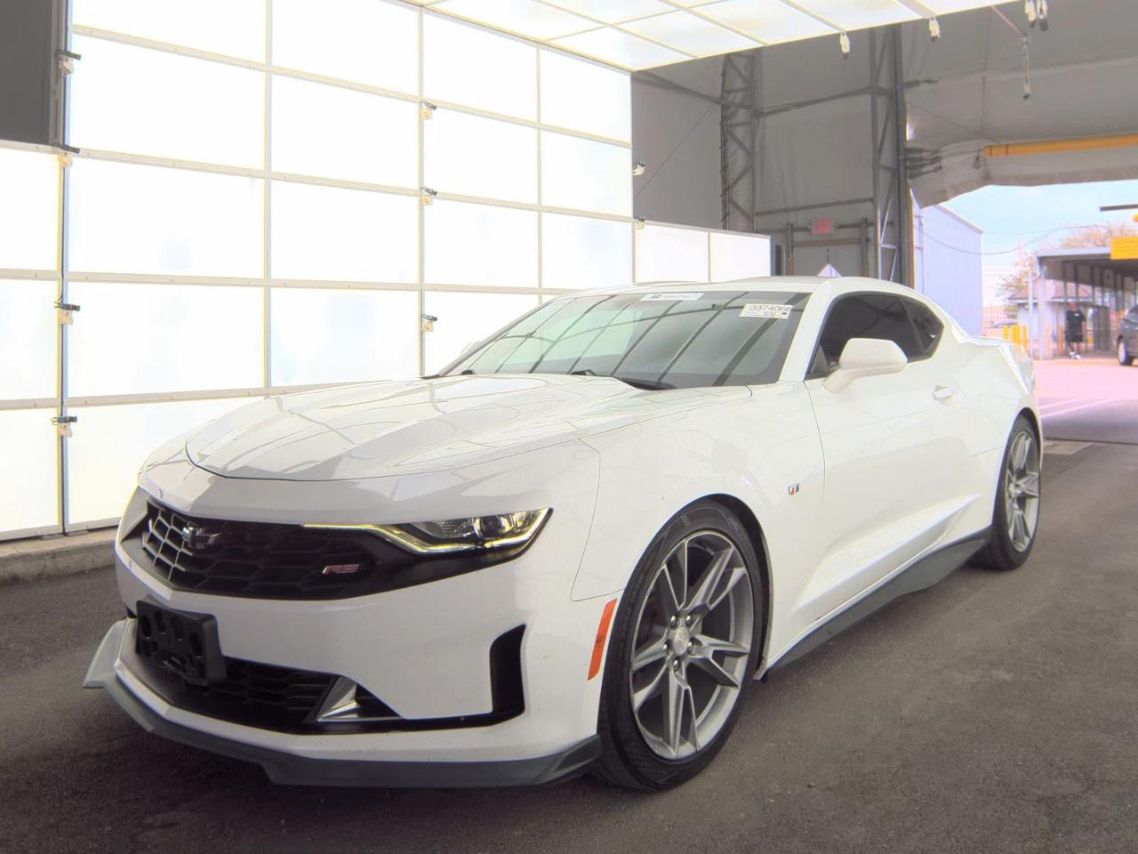 2021 Chevrolet Camaro 2dr Cpe 1LT