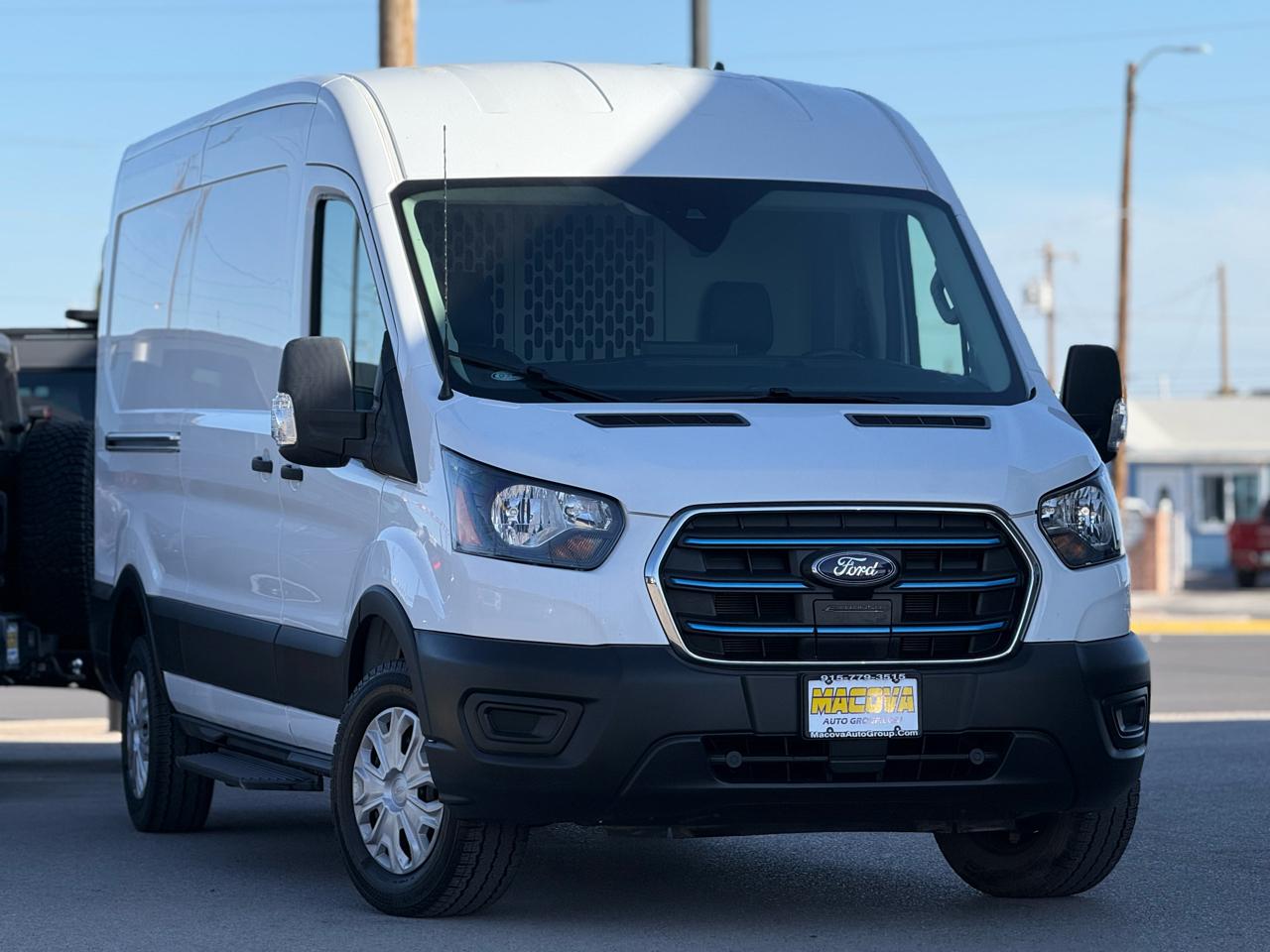 Ford E-Transit Cargo Van T-350 130" Med Rf 9500 GVWR RWD 2022