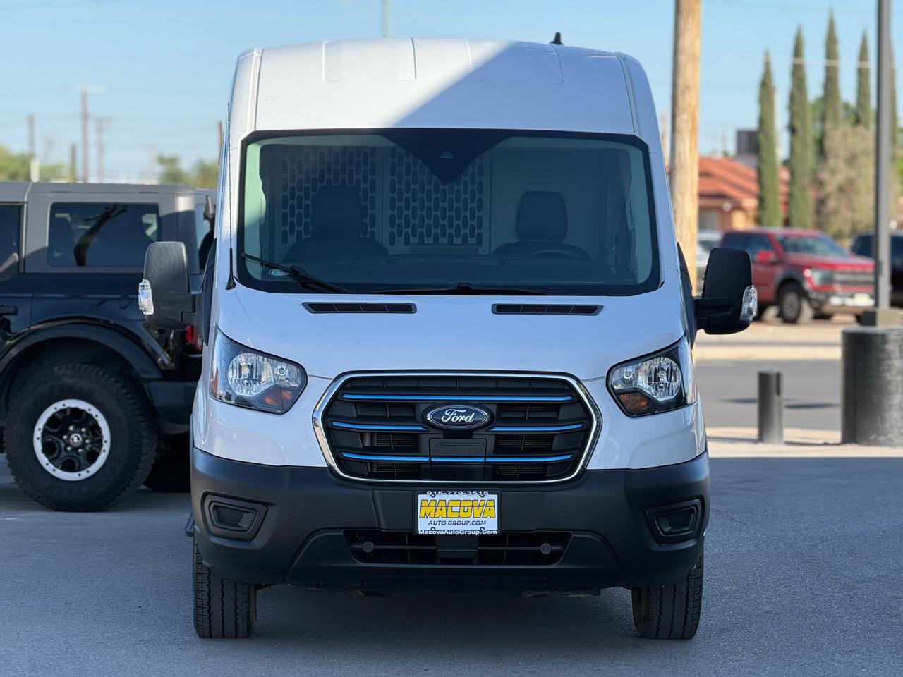 Ford E-Transit Cargo Van T-350 130" Med Rf 9500 GVWR RWD 2022