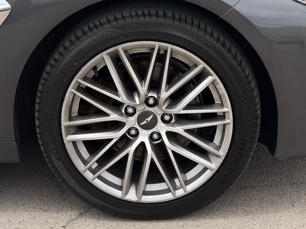 Genesis G70 2.0T AWD 2021