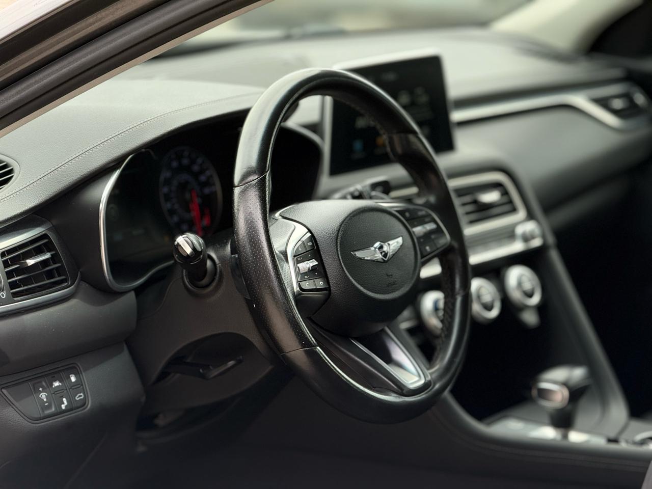 Genesis G70 2.0T AWD 2021