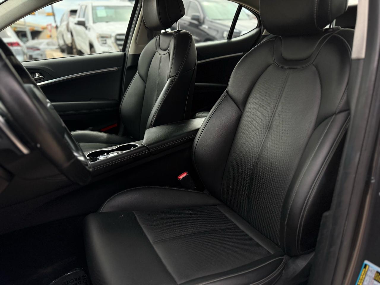 Genesis G70 2.0T AWD 2021