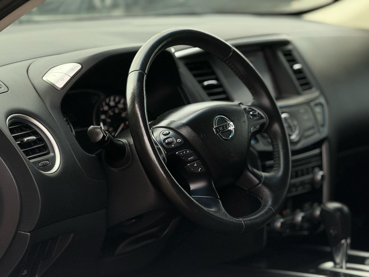 Nissan Pathfinder FWD SV 2019