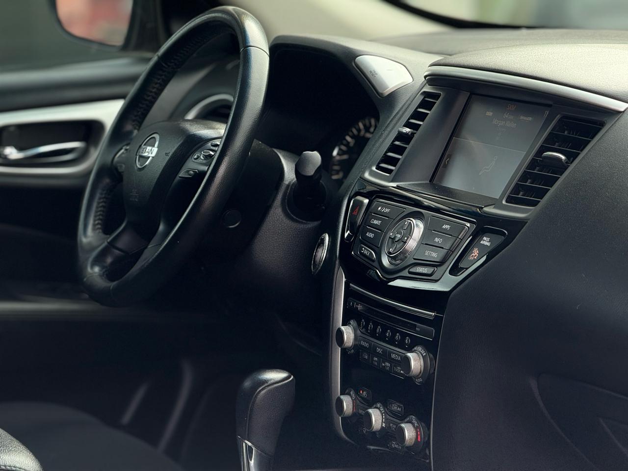 Nissan Pathfinder FWD SV 2019