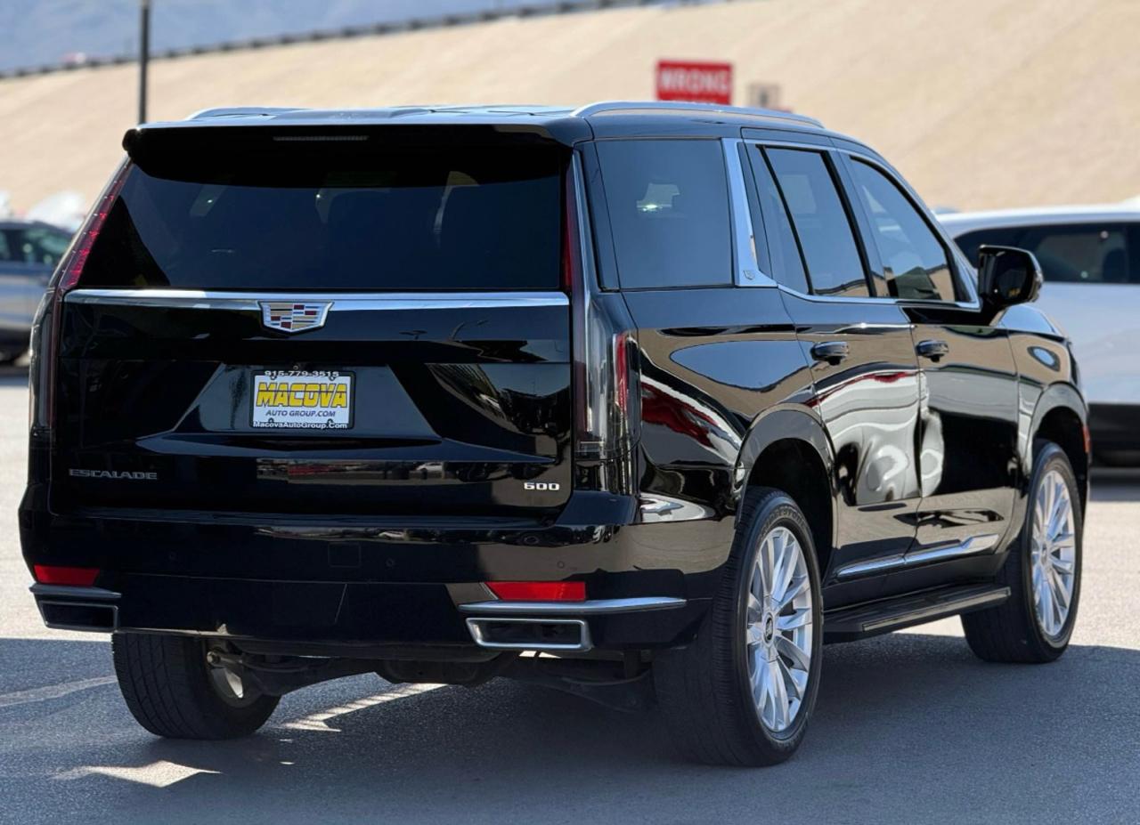 Cadillac Escalade 4WD 4dr Luxury 2022