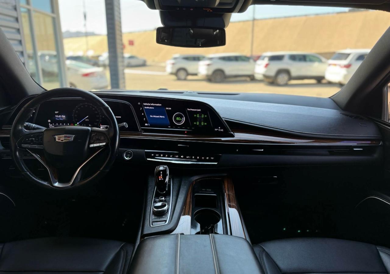 Cadillac Escalade 4WD 4dr Luxury 2022