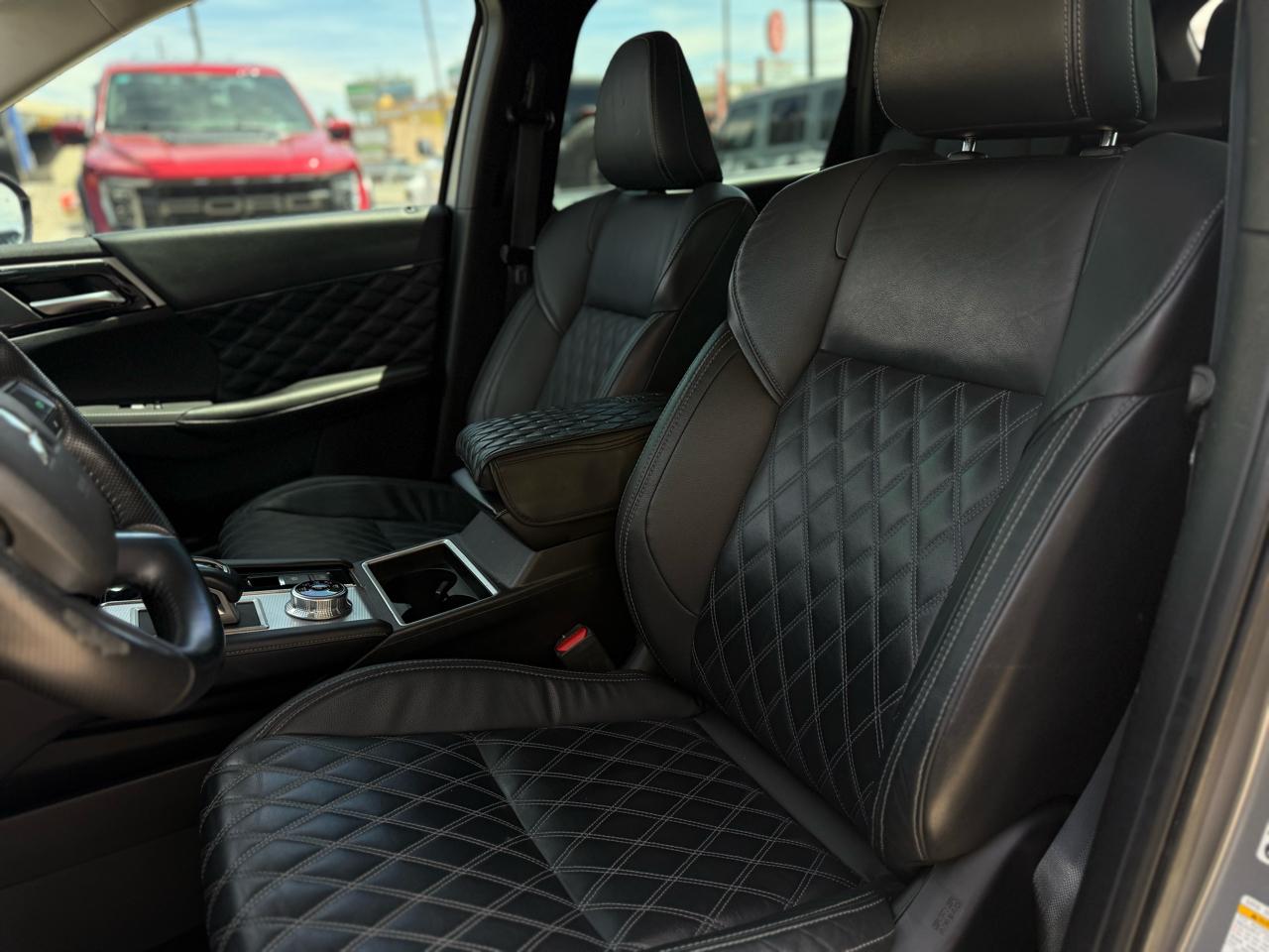 Mitsubishi Outlander SEL S-AWC 2022