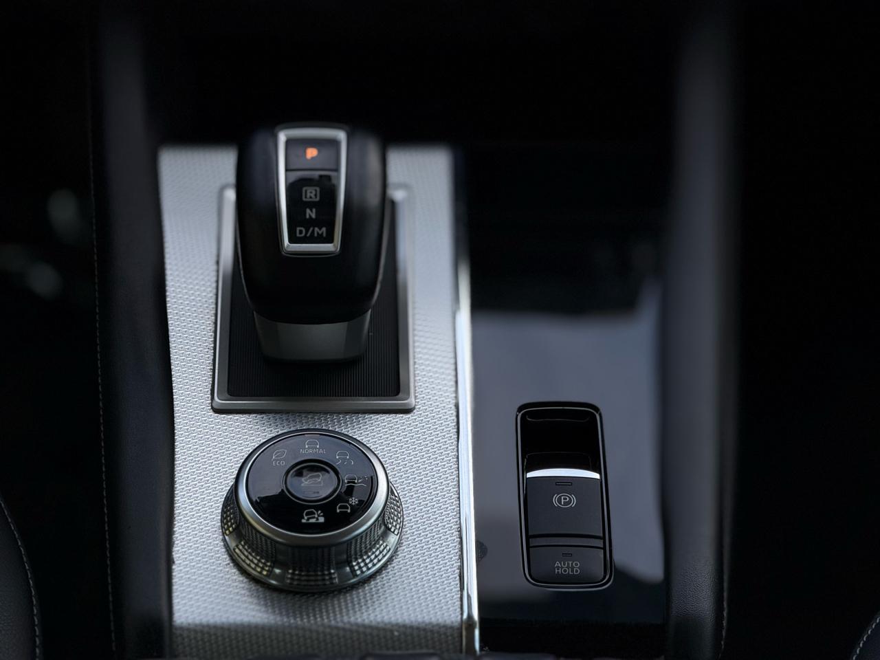 Mitsubishi Outlander SEL S-AWC 2022