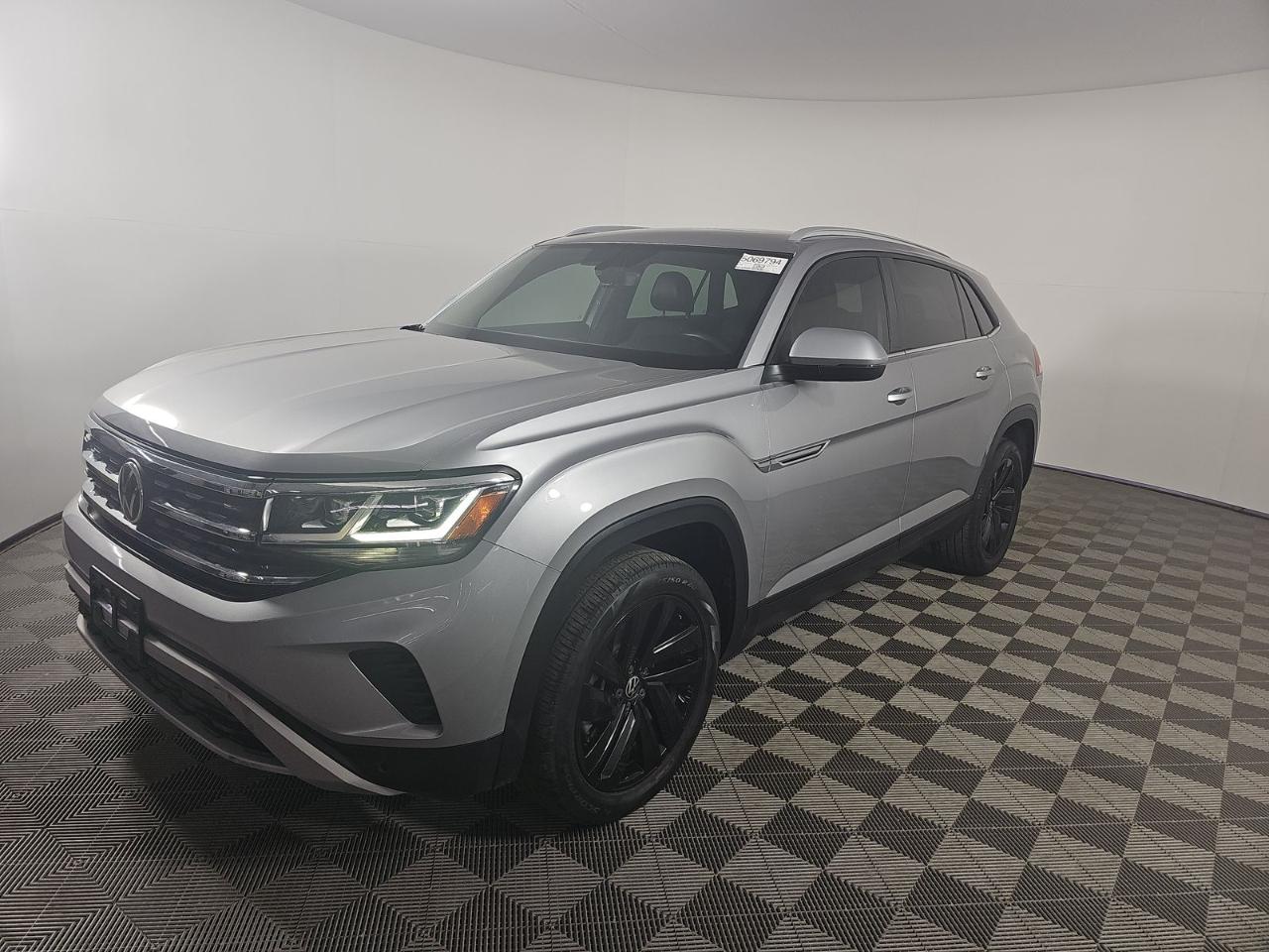 Volkswagen Atlas Cross Sport 3.6L V6 SE w/Technology 4MOTION 2022