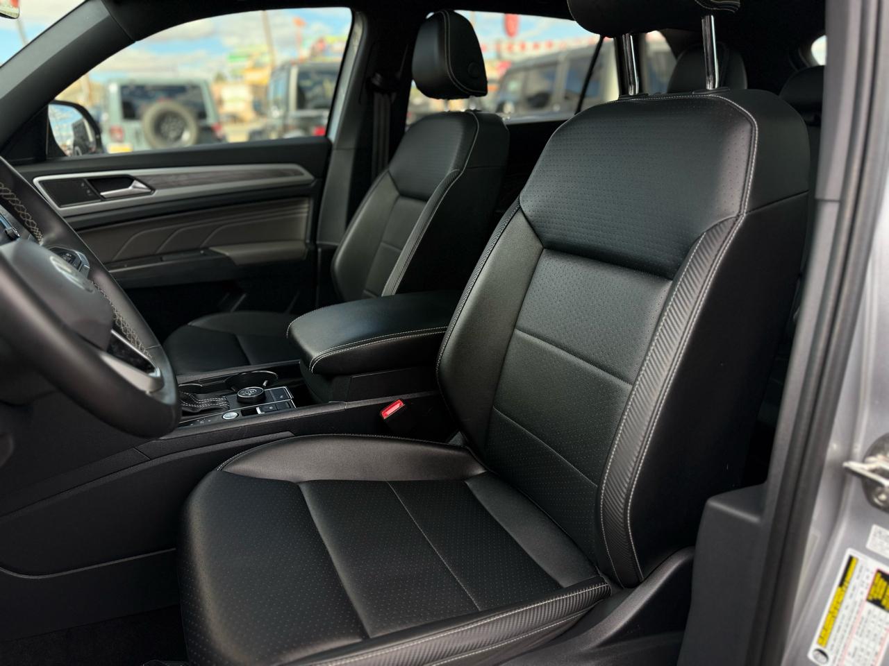 Volkswagen Atlas Cross Sport 3.6L V6 SE w/Technology 4MOTION 2022