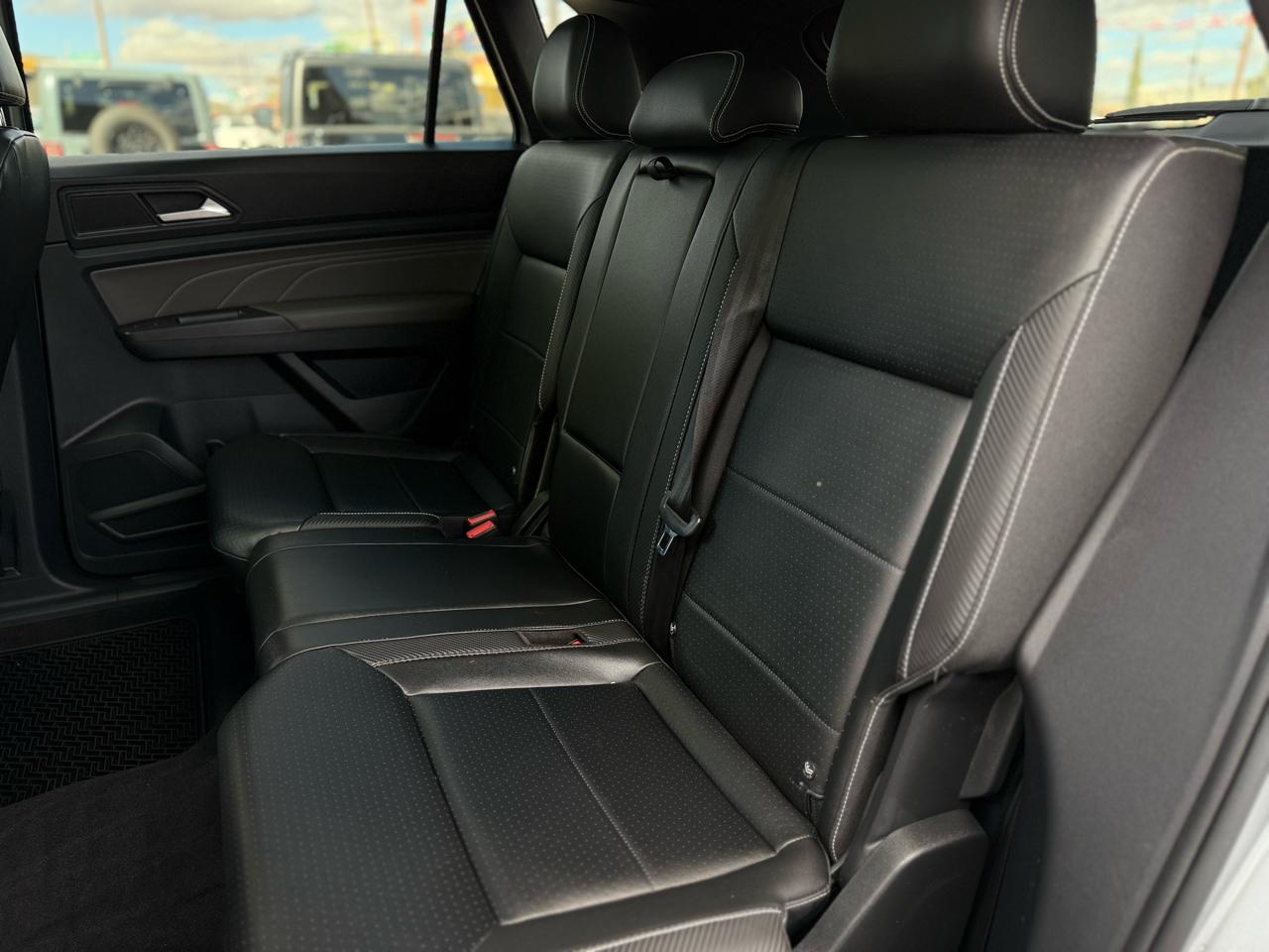 Volkswagen Atlas Cross Sport 3.6L V6 SE w/Technology 4MOTION 2022