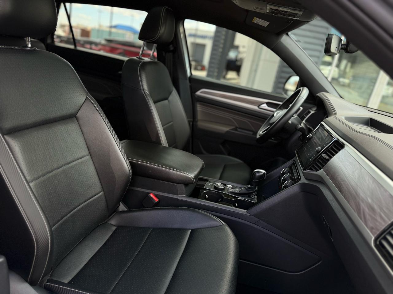 Volkswagen Atlas Cross Sport 3.6L V6 SE w/Technology 4MOTION 2022
