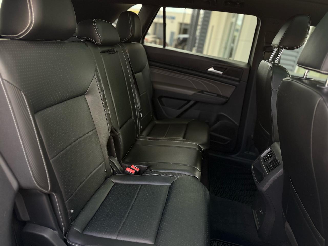 Volkswagen Atlas Cross Sport 3.6L V6 SE w/Technology 4MOTION 2022