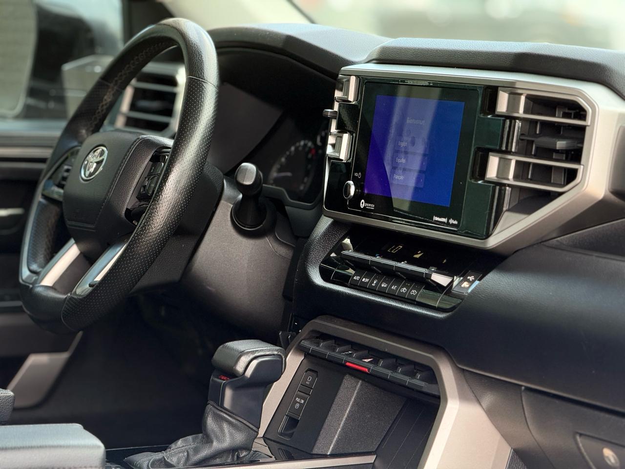 Toyota Tundra 4WD SR5 CrewMax 5.5' Bed (Natl) 2022