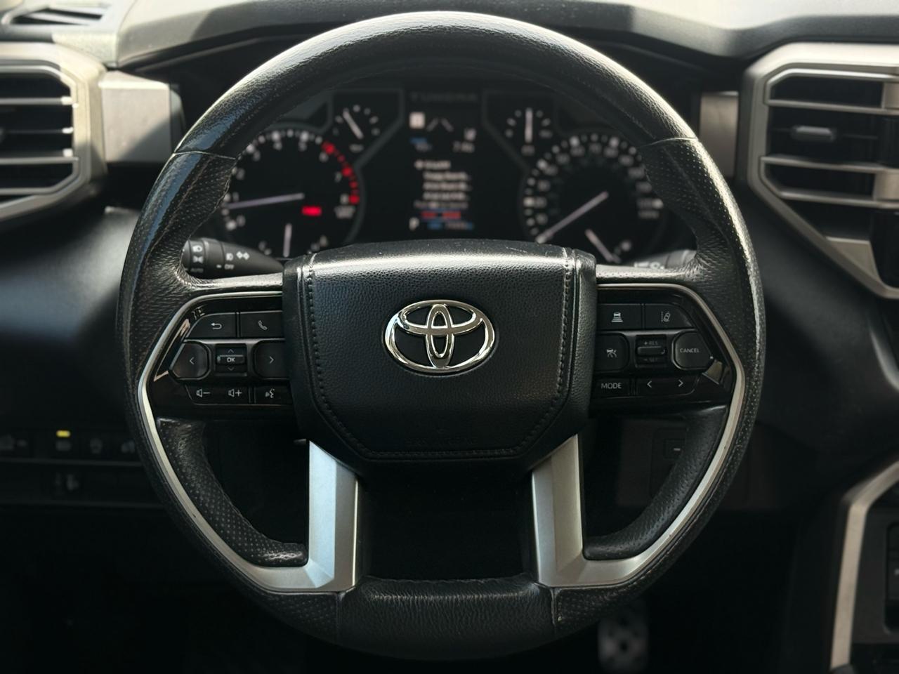 Toyota Tundra 4WD SR5 CrewMax 5.5' Bed (Natl) 2022