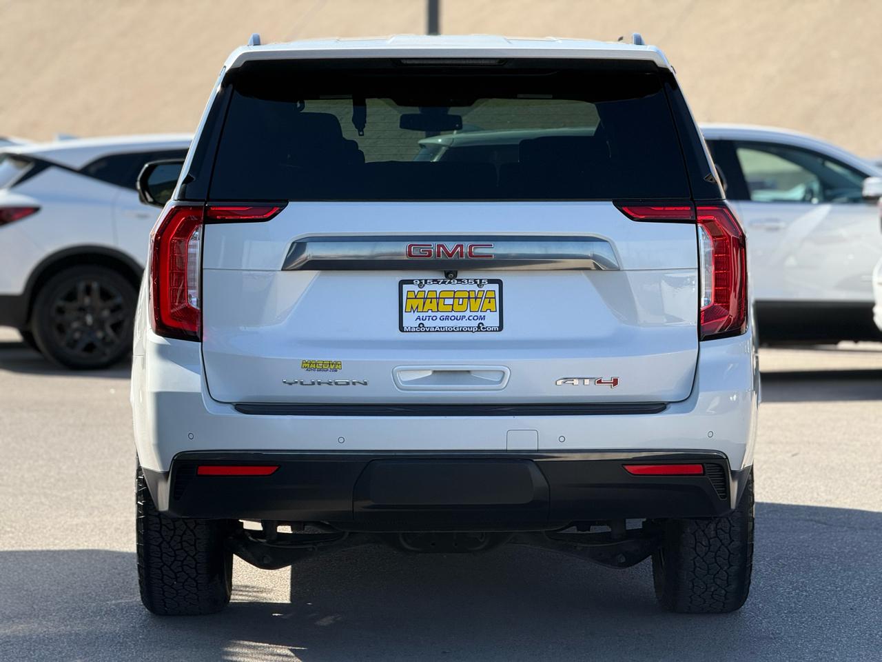 GMC Yukon 4WD 4dr AT4 2021