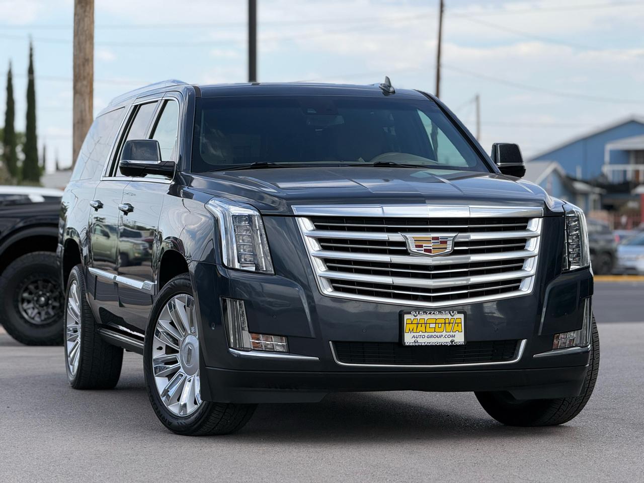 Cadillac Escalade ESV 2WD 4dr Platinum 2019