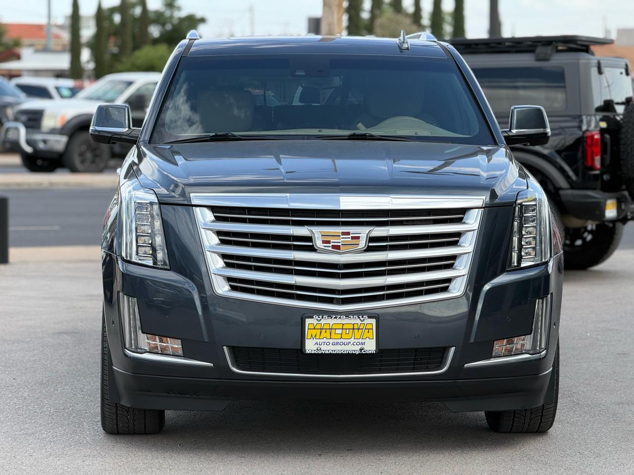 Cadillac Escalade ESV 2WD 4dr Platinum 2019